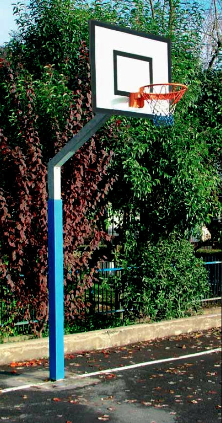 Outdoor basketball hoop - 2.60m - 1200mm x 900mm backboard