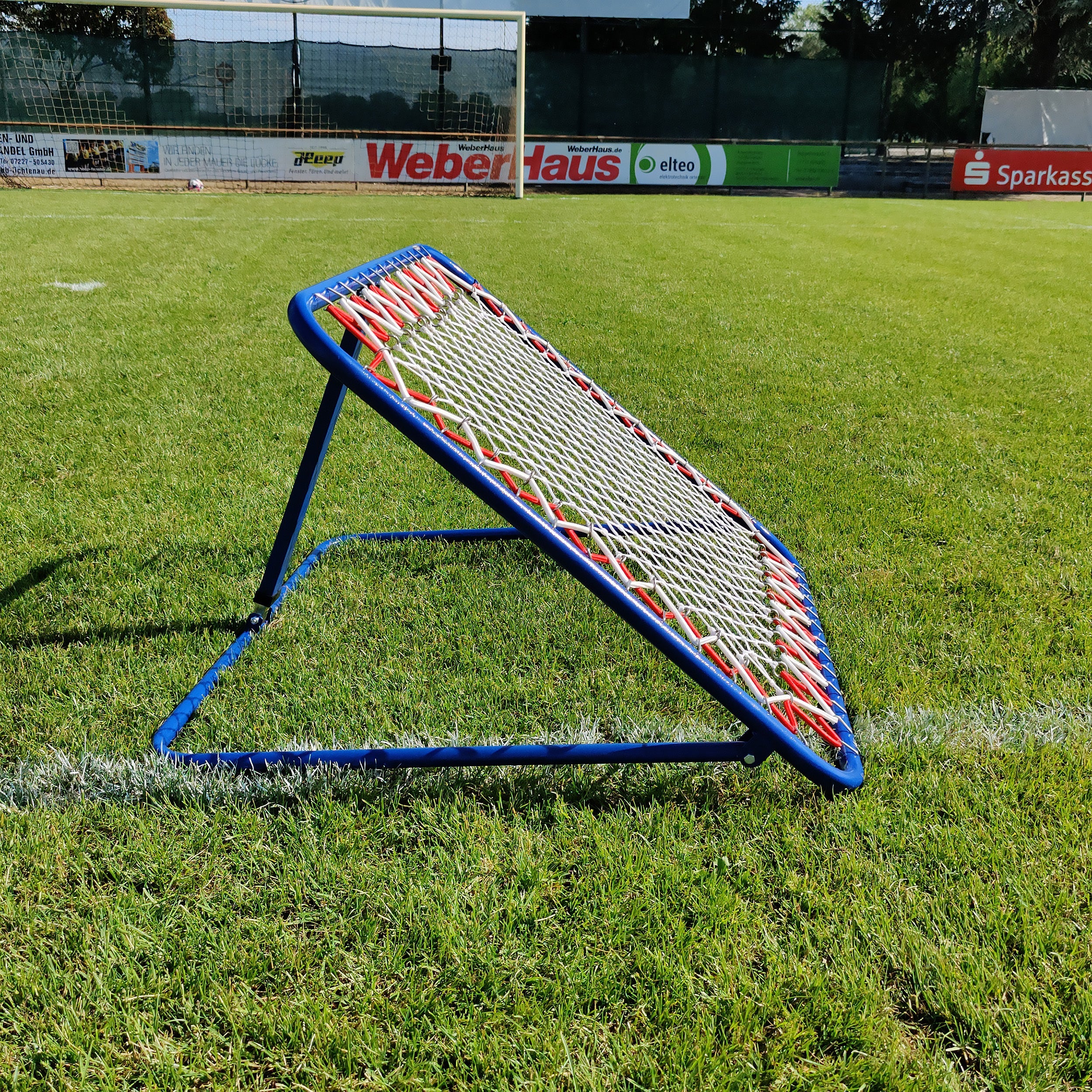 Adjustable Football Rebounder - 1m x 1m Powershot