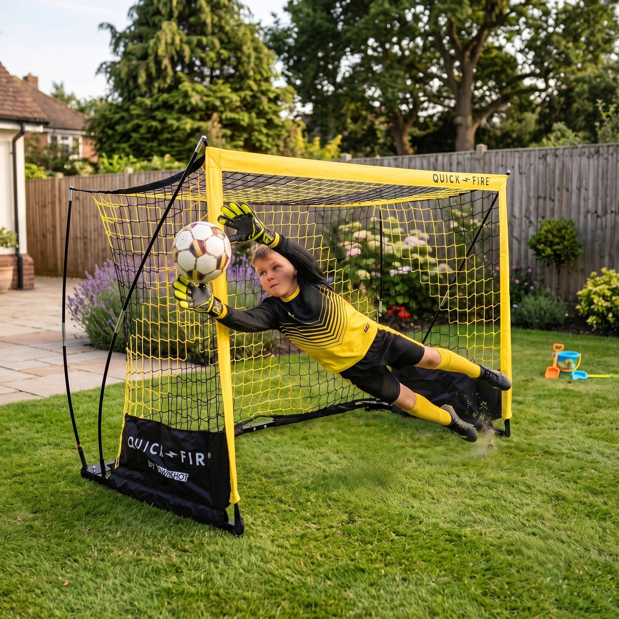 QuickFire® Self-weighted goal - 1.5m x 0.9m