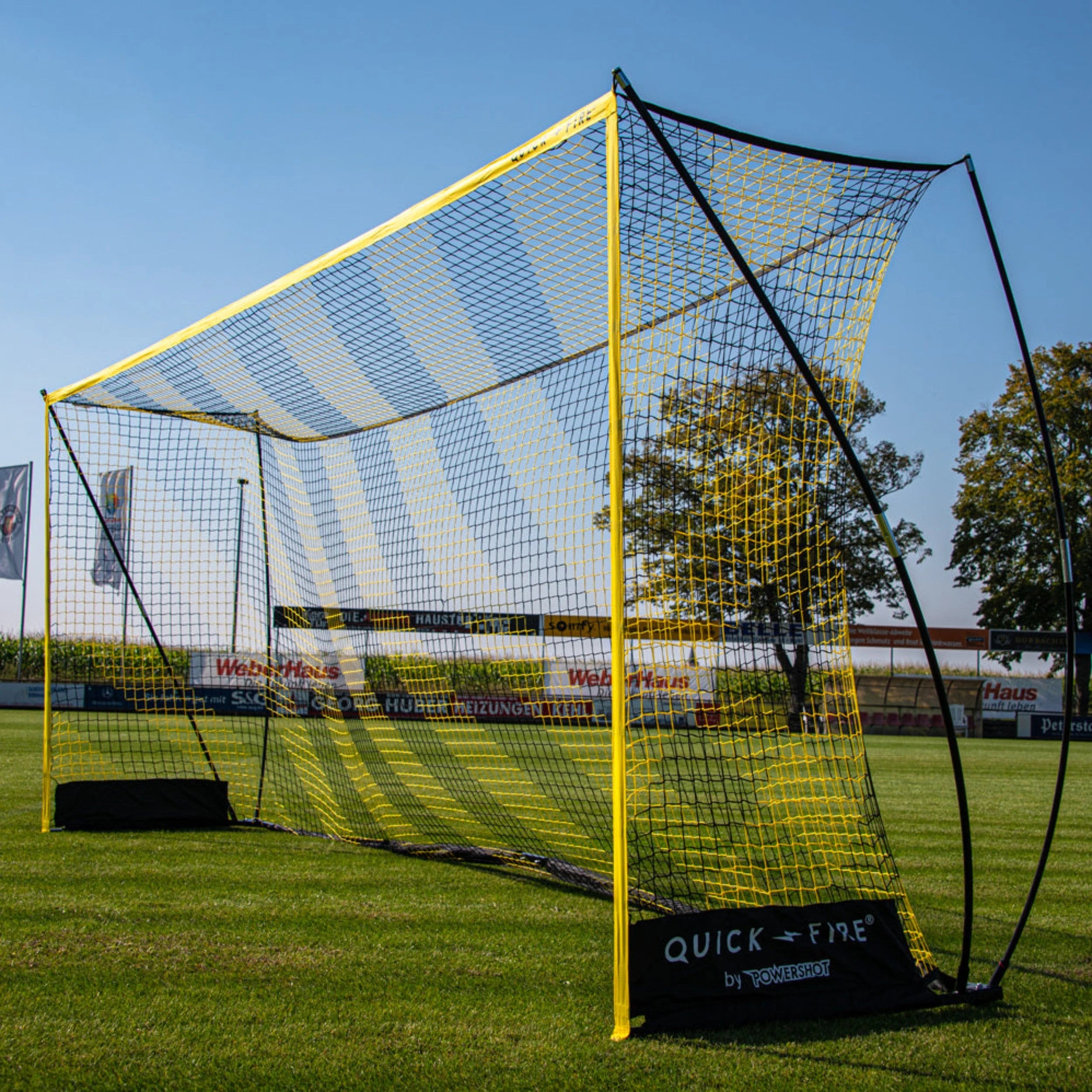 QuickFire® Self-weighted goal - 5m x 2m Powershot