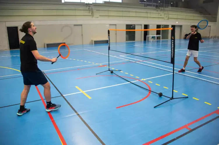 Beach badminton set with 63cm rackets and carry bag