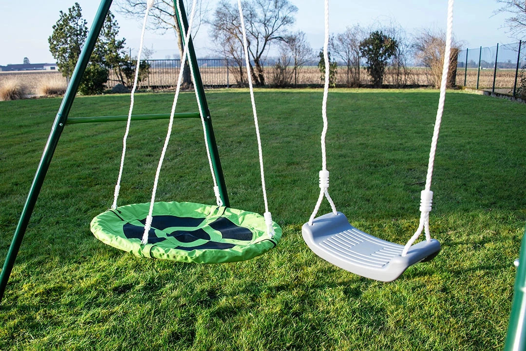 Two-station swing with basketball hoop Powershot