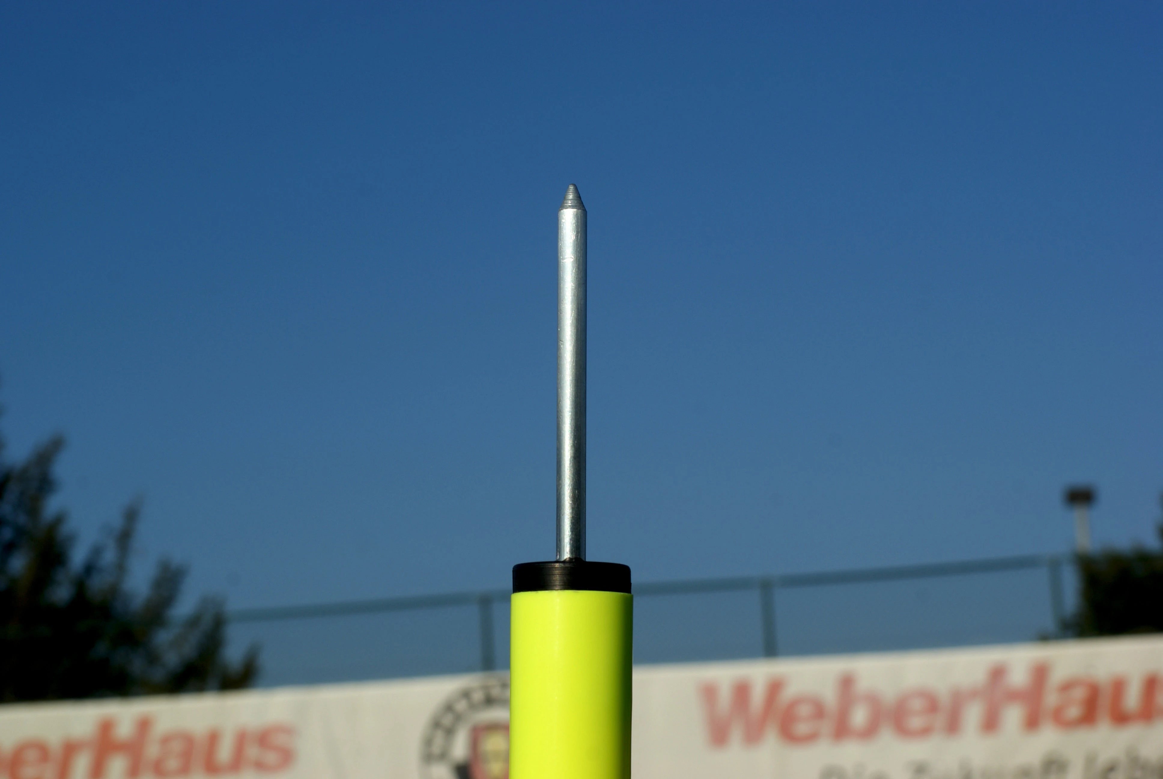 Set of 10 Neon Yellow Slalom Poles with Spring Bases – 172cm