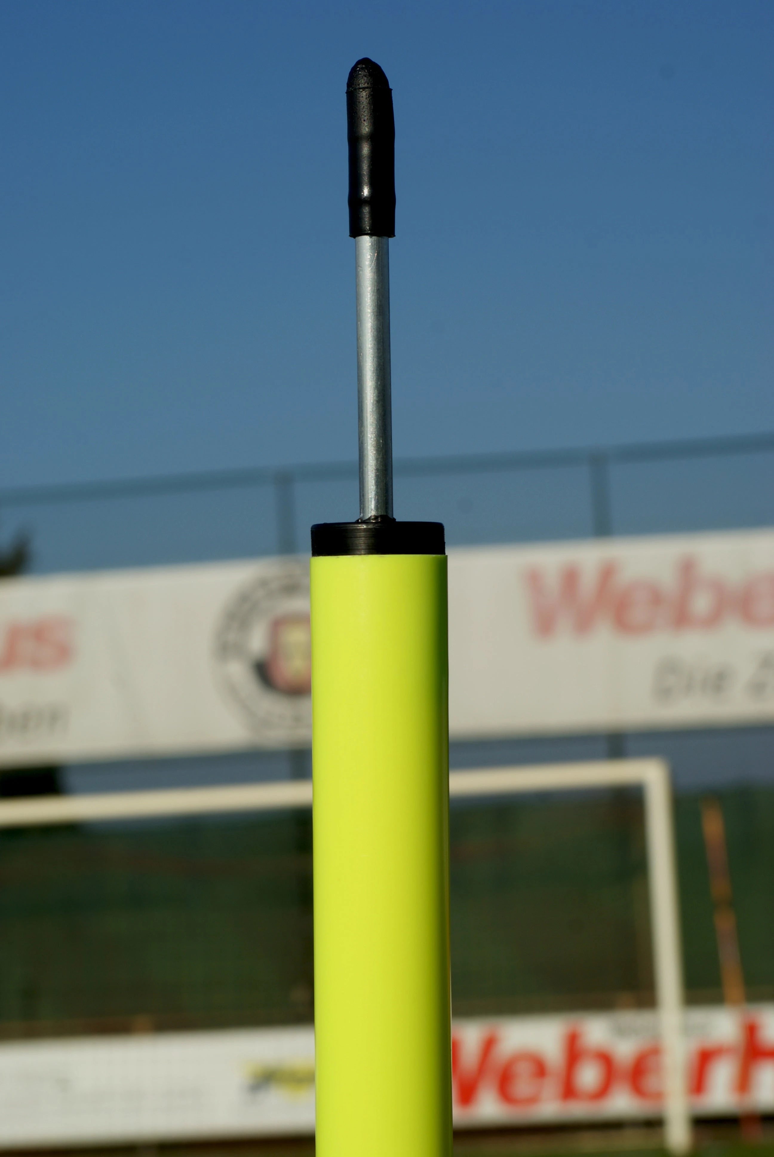 Set of 10 Neon Yellow Slalom Poles with Spring Bases – 172cm