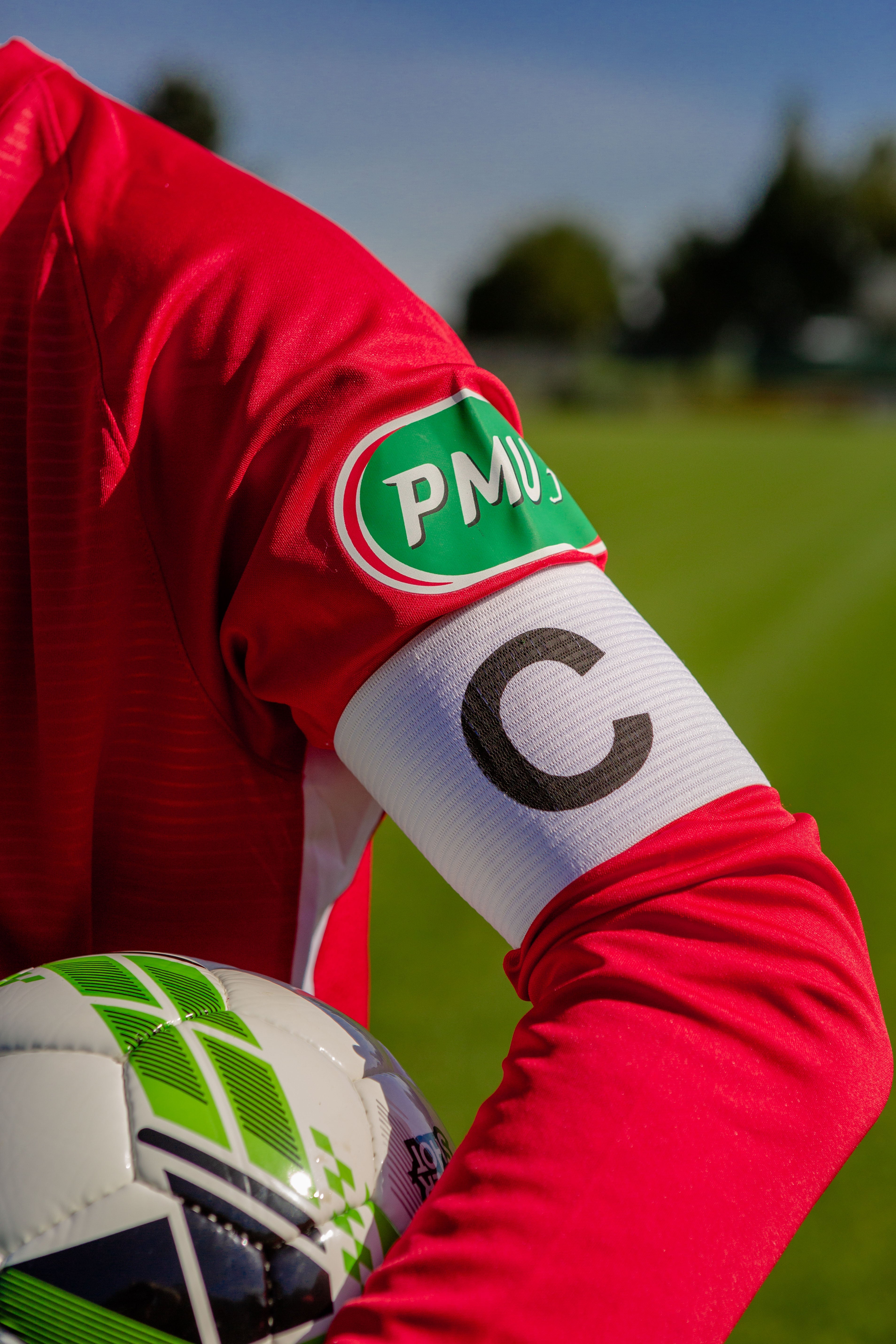 Captain's armband