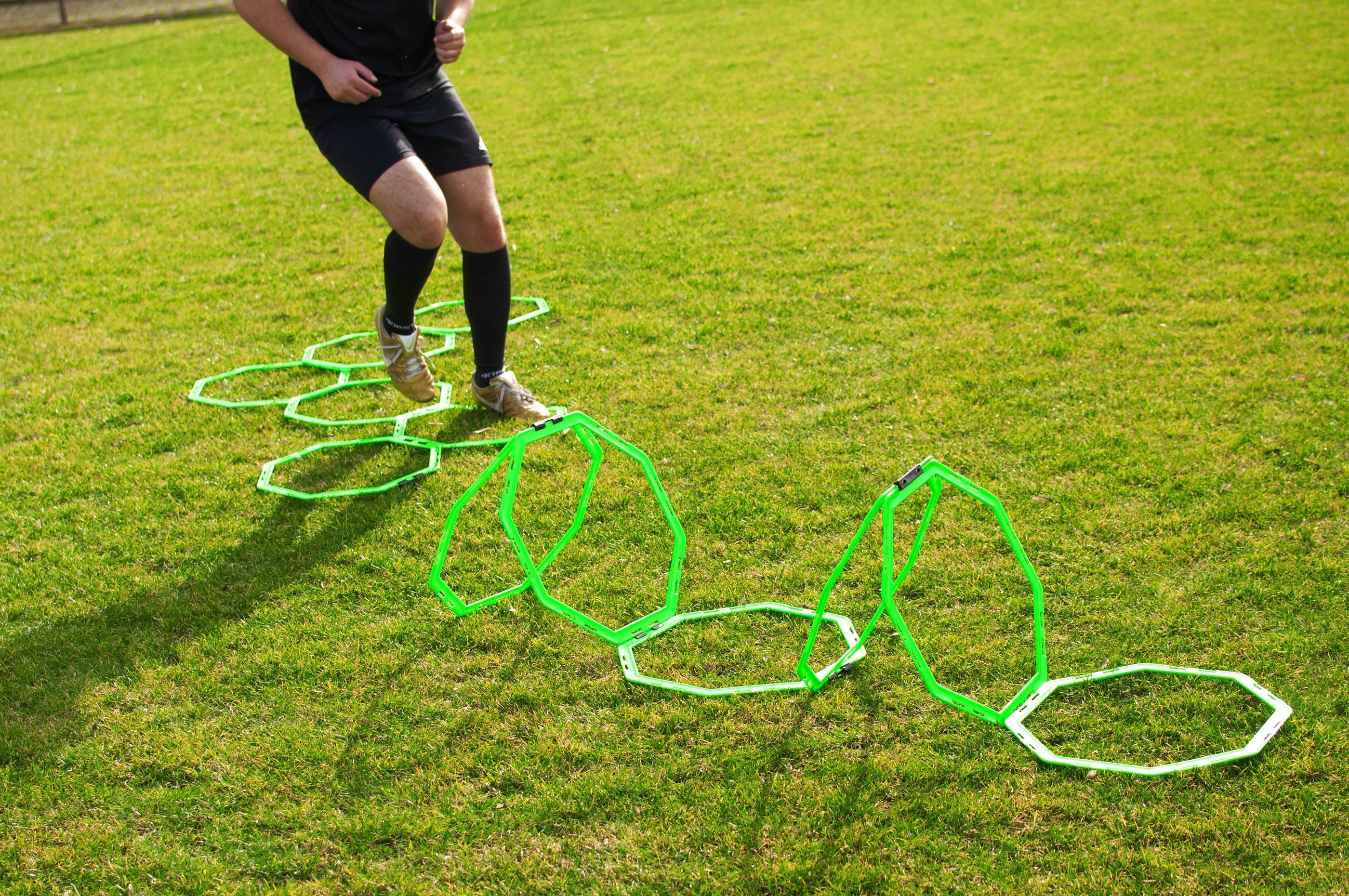 Octagonal agility ladder with carry bag