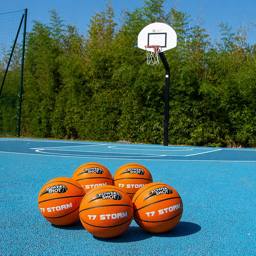 Set of 5 basketballs size 7 with free pump and storage bag