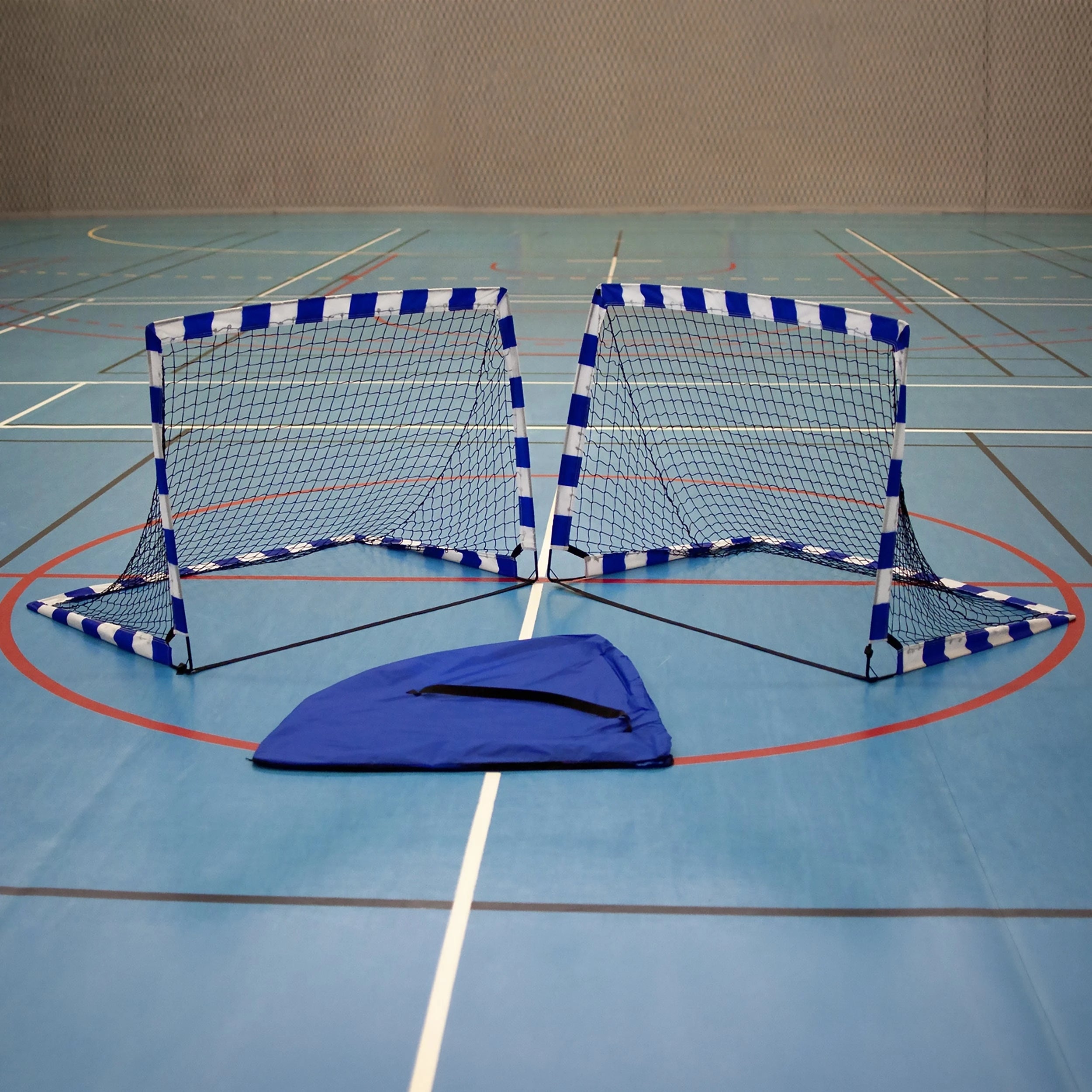 Mini handball terrain kit with sports bag