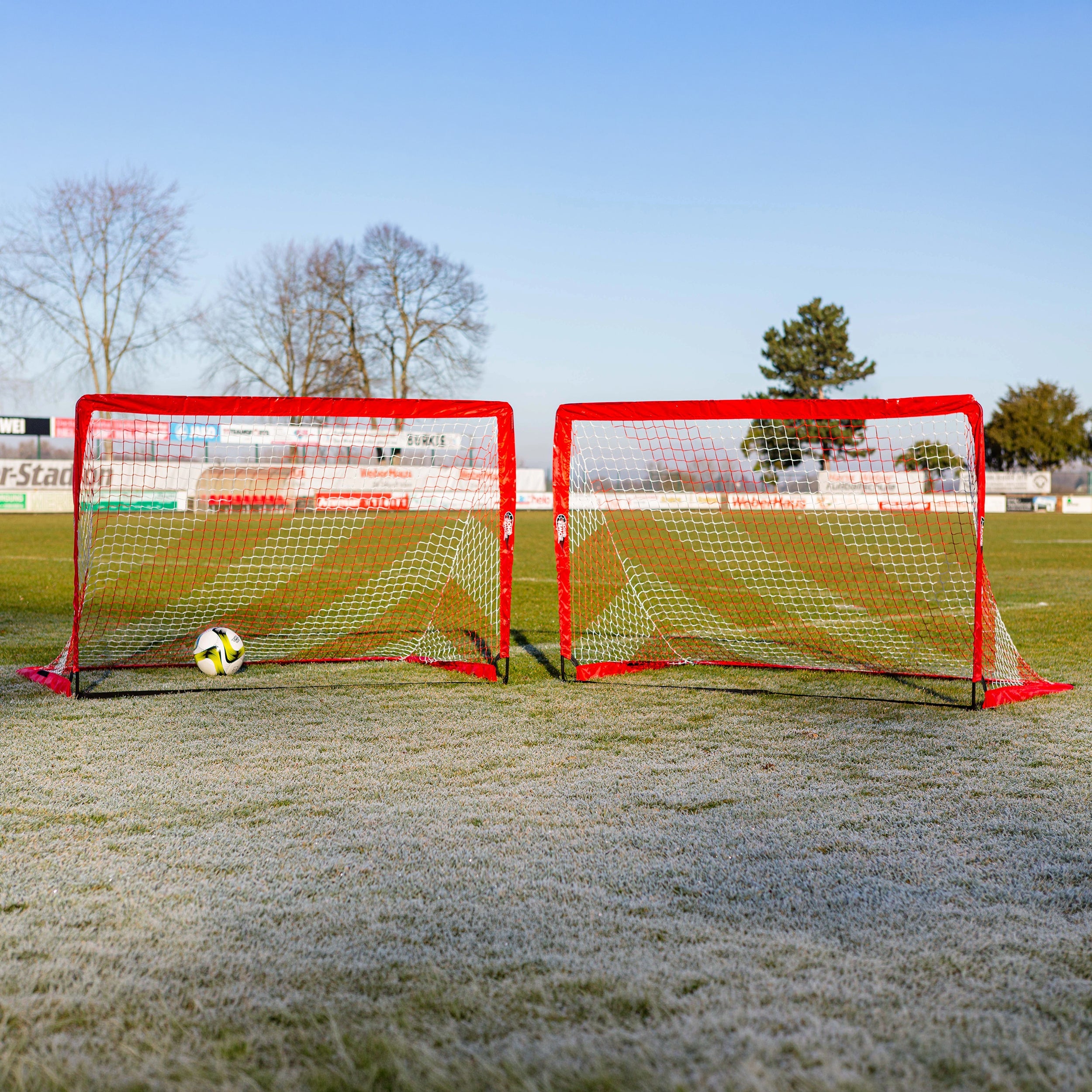 Pair of pop up goals - 1,2m x 0,9m (4' x 3') Powershot